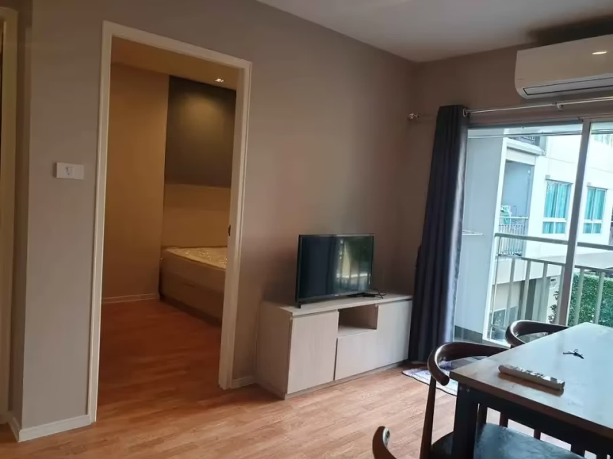 5 Bedroom Condo - Image 2