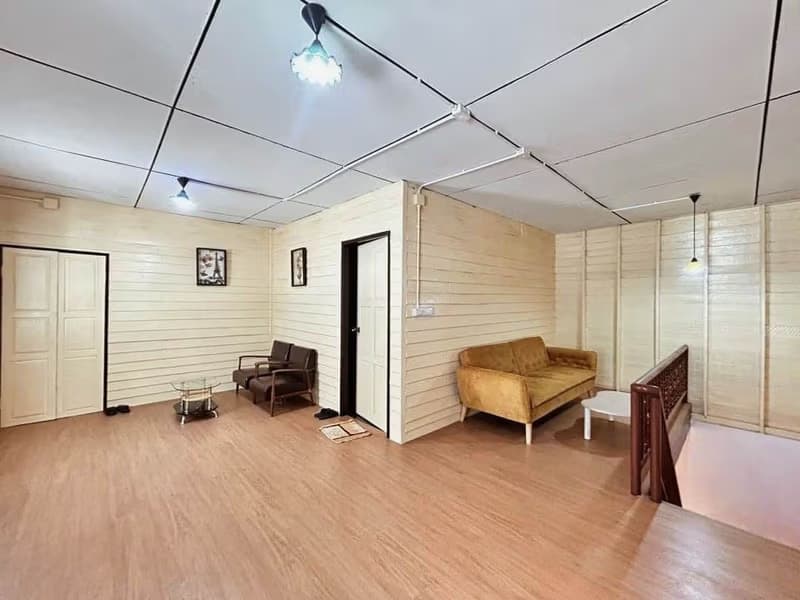 4 Bed House for Rent in Mueang Chiang Mai District