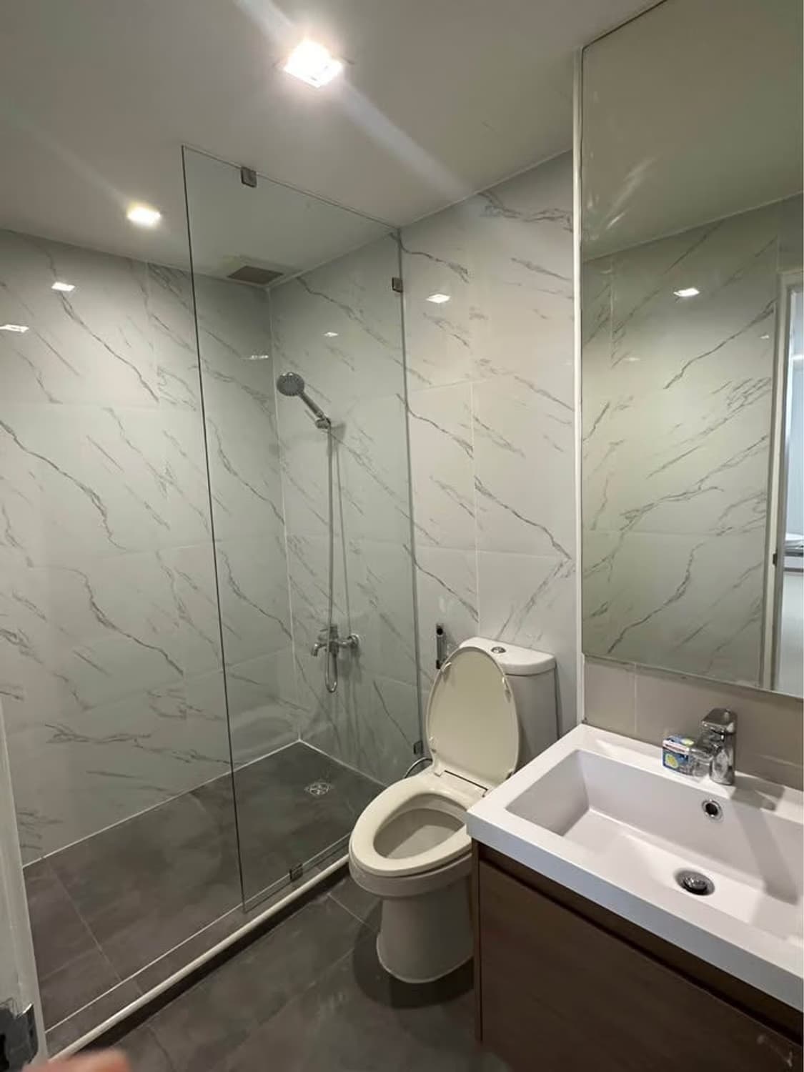 - Image 8