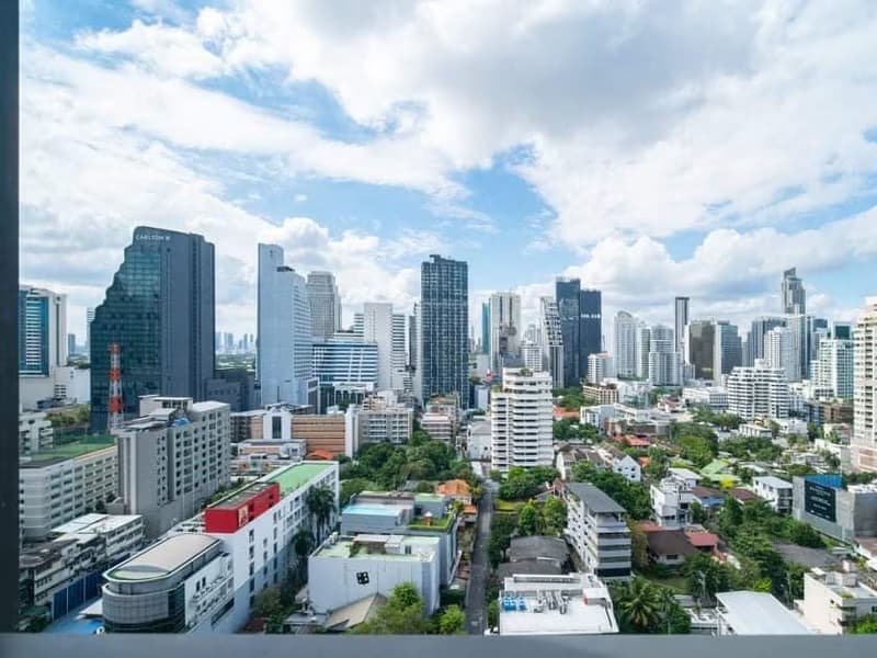 Condo for Rent at Noble BE 33
