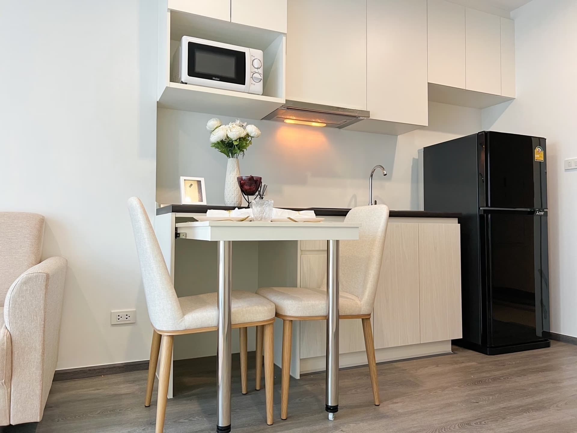 Condo for Rent at Rich Park Triple Station - Image 3
