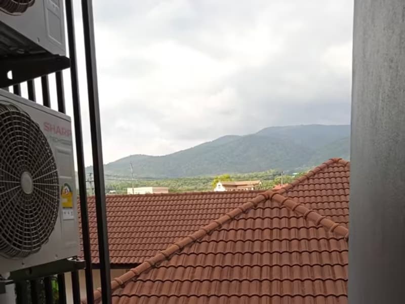 1 Bedroom Condo