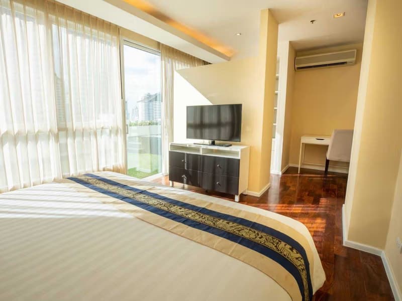 Condo for Rent at GM Service Apartment