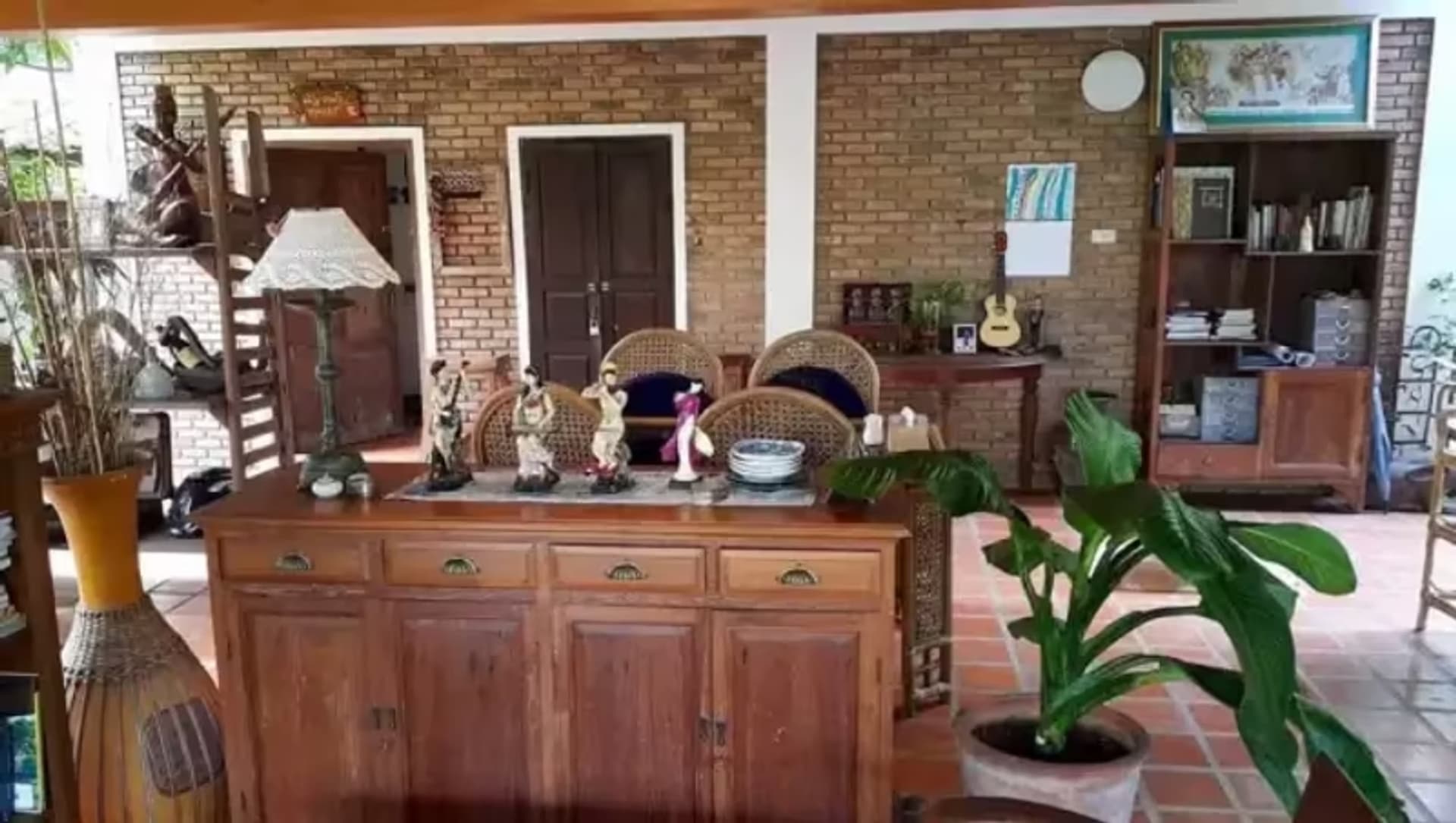4 Bedroom House - Image 3