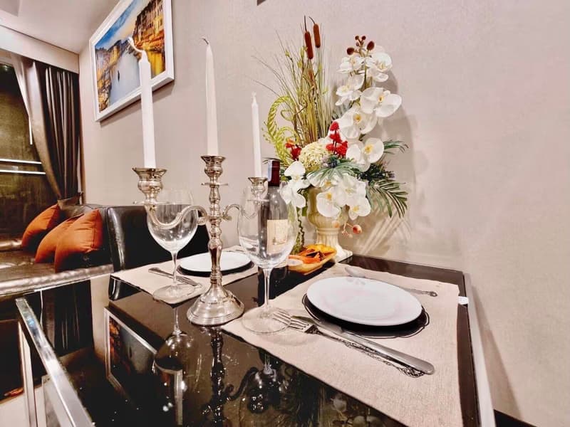 1 Bed Condo for Rent and Sale  Near Thailand Cultural Centre MRT