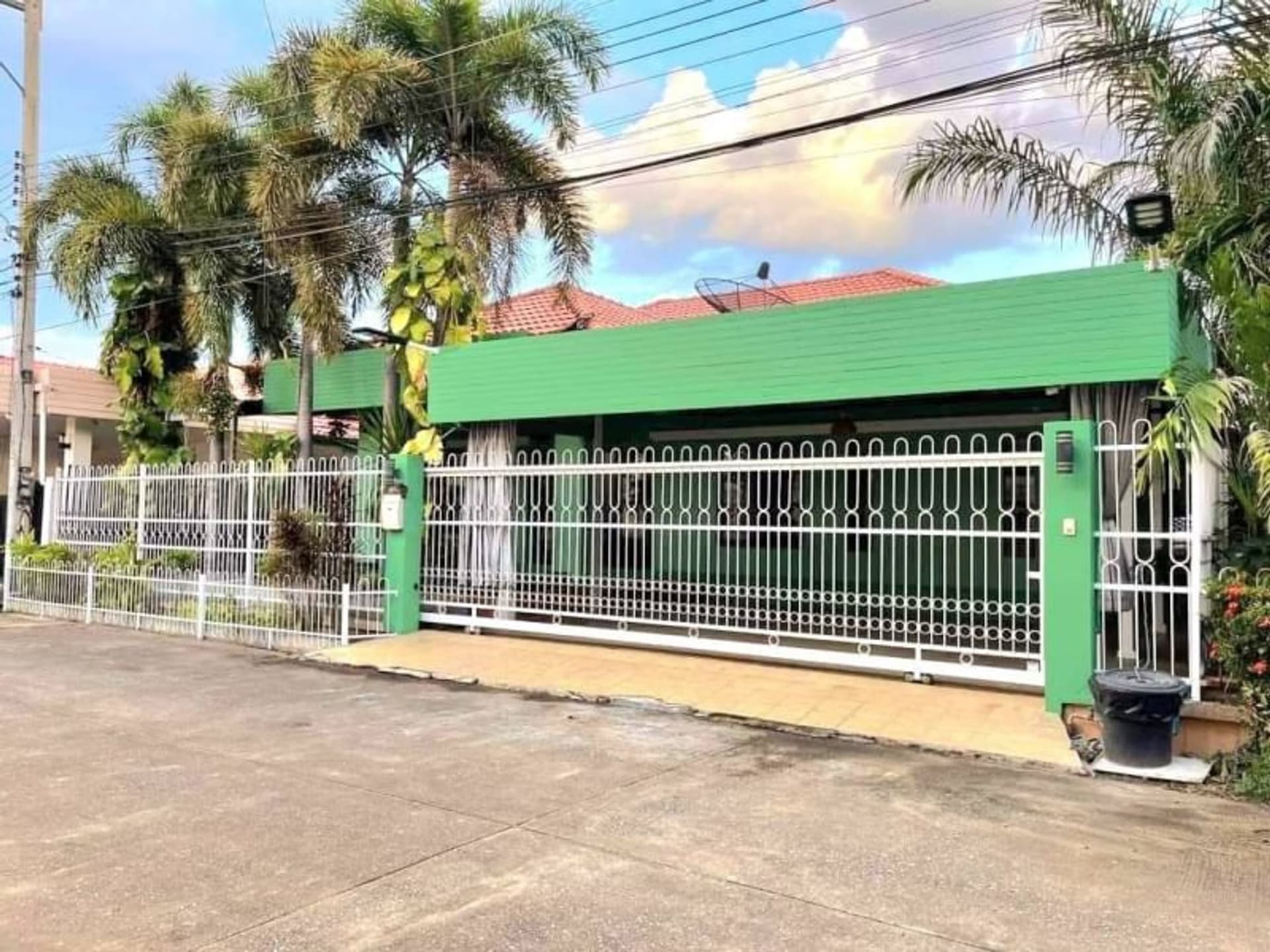  - Image 1