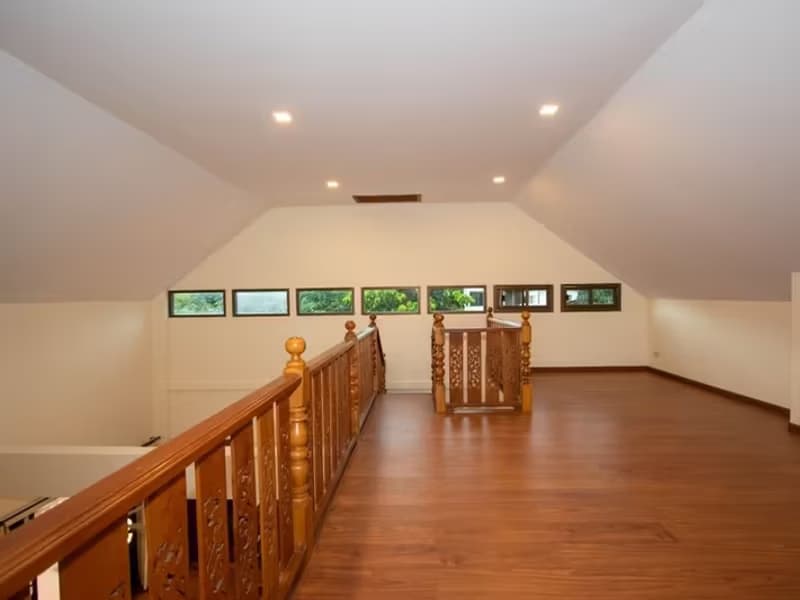 4 Bedroom House in Nong Hoi