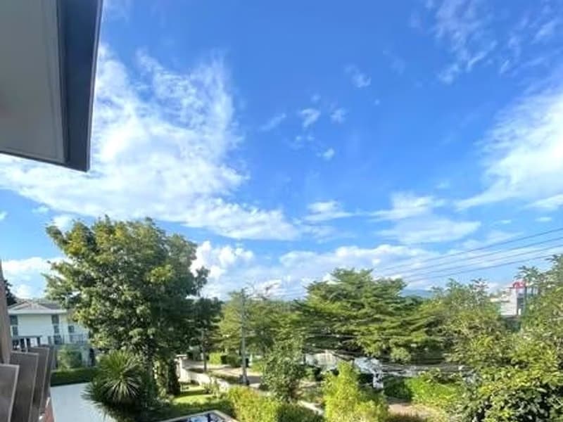 4 Bed House for Rent and Sale in Hang Dong