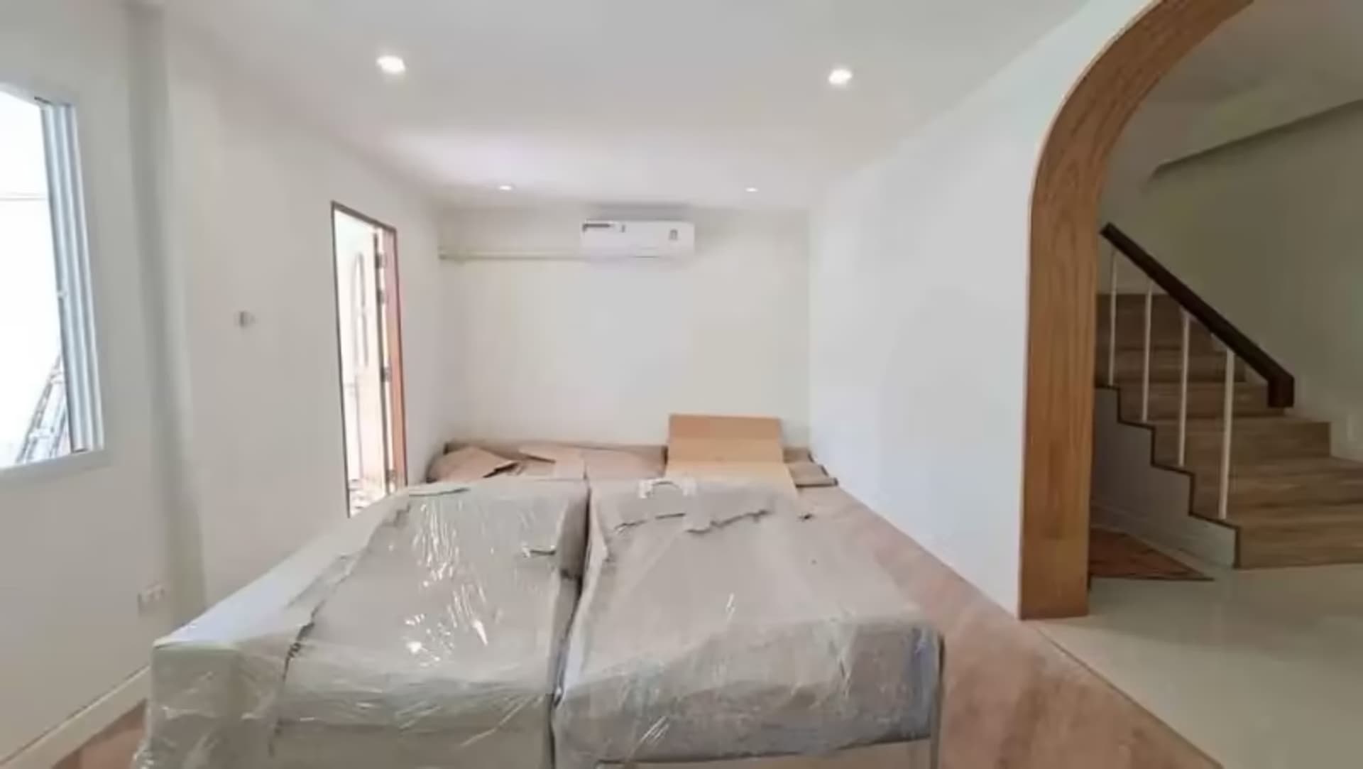 3 Bedroom House - Image 9