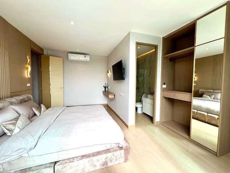 7 Bed House for Rent and Sale in Mueang Chiang Mai District