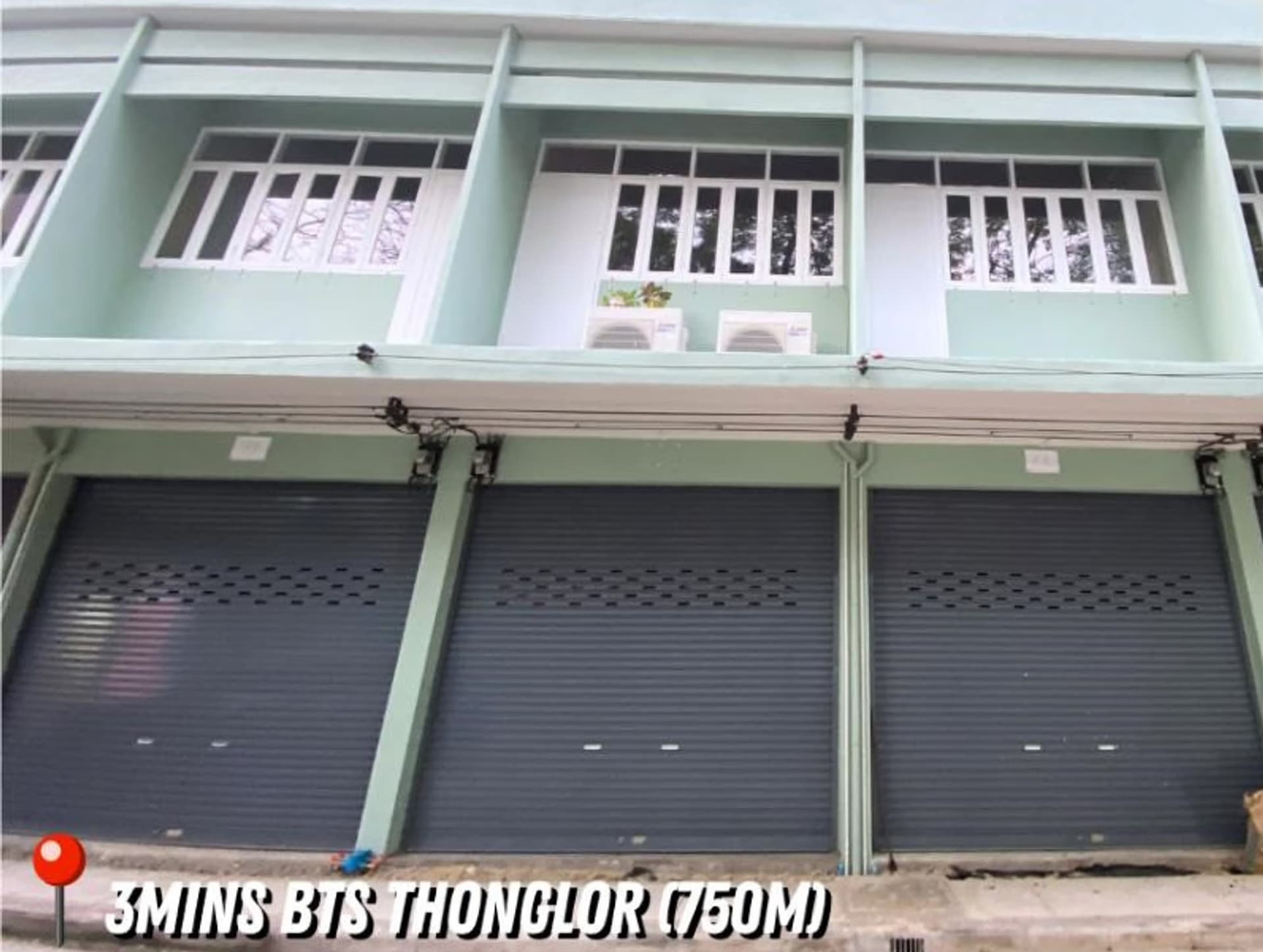 1 Bed Commercial for Rent in Khlong Toei - Image 4