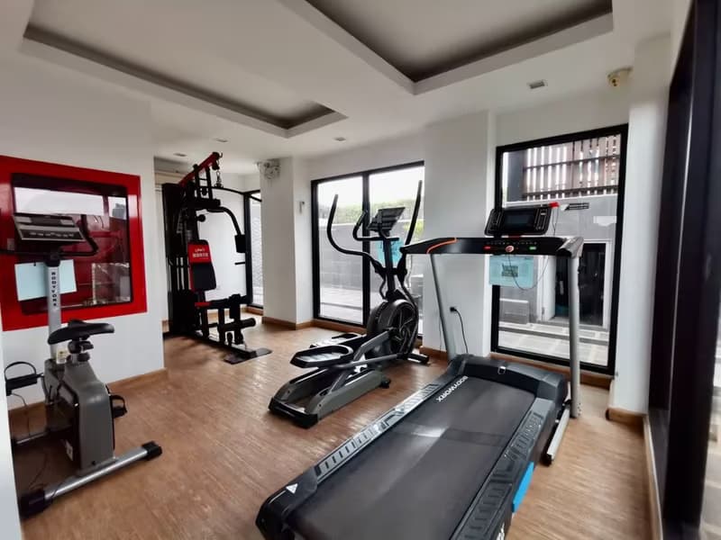 1 Bedroom Condo