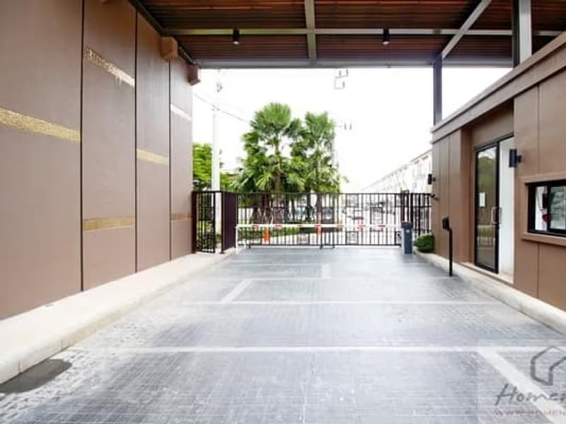 Townhouse for Rent at Patio Srinakarin-Rama9