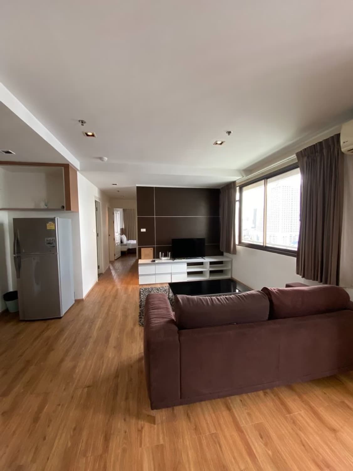 2 Bed Condo for Rent in Khlong Toei - Image 5