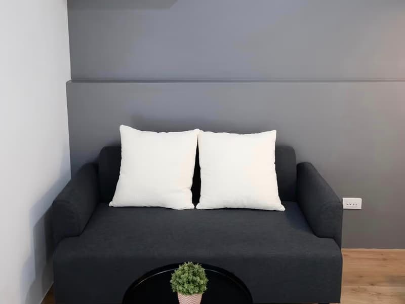 Condo for Sale at Lanna Condo