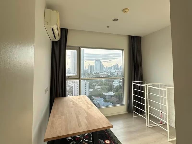 2 Bed Condo for Sale in Khlong Toei
