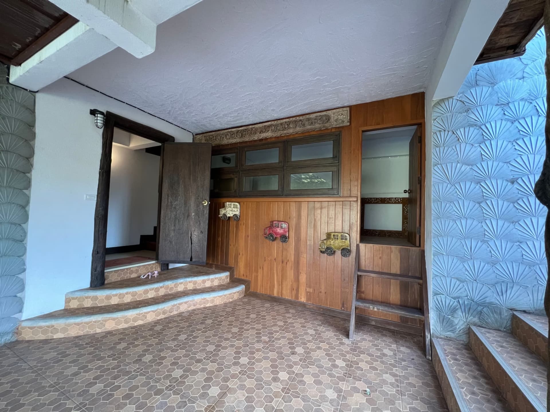 3 Bedroom House - Image 24