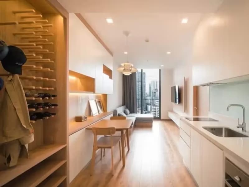 1 Bedroom Condo