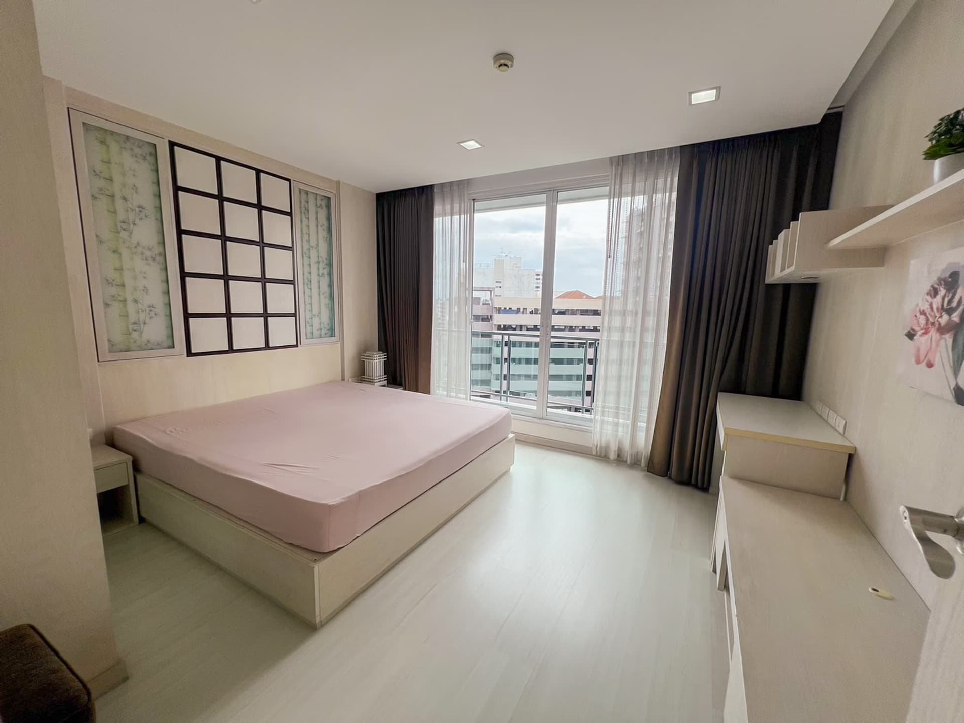 2 Bed Condo for Rent in Mueang Chiang Mai - Image 4