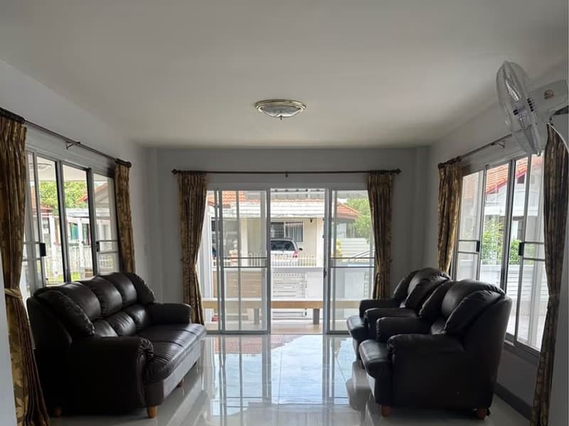 3 Bed House for Rent in Hang Dong