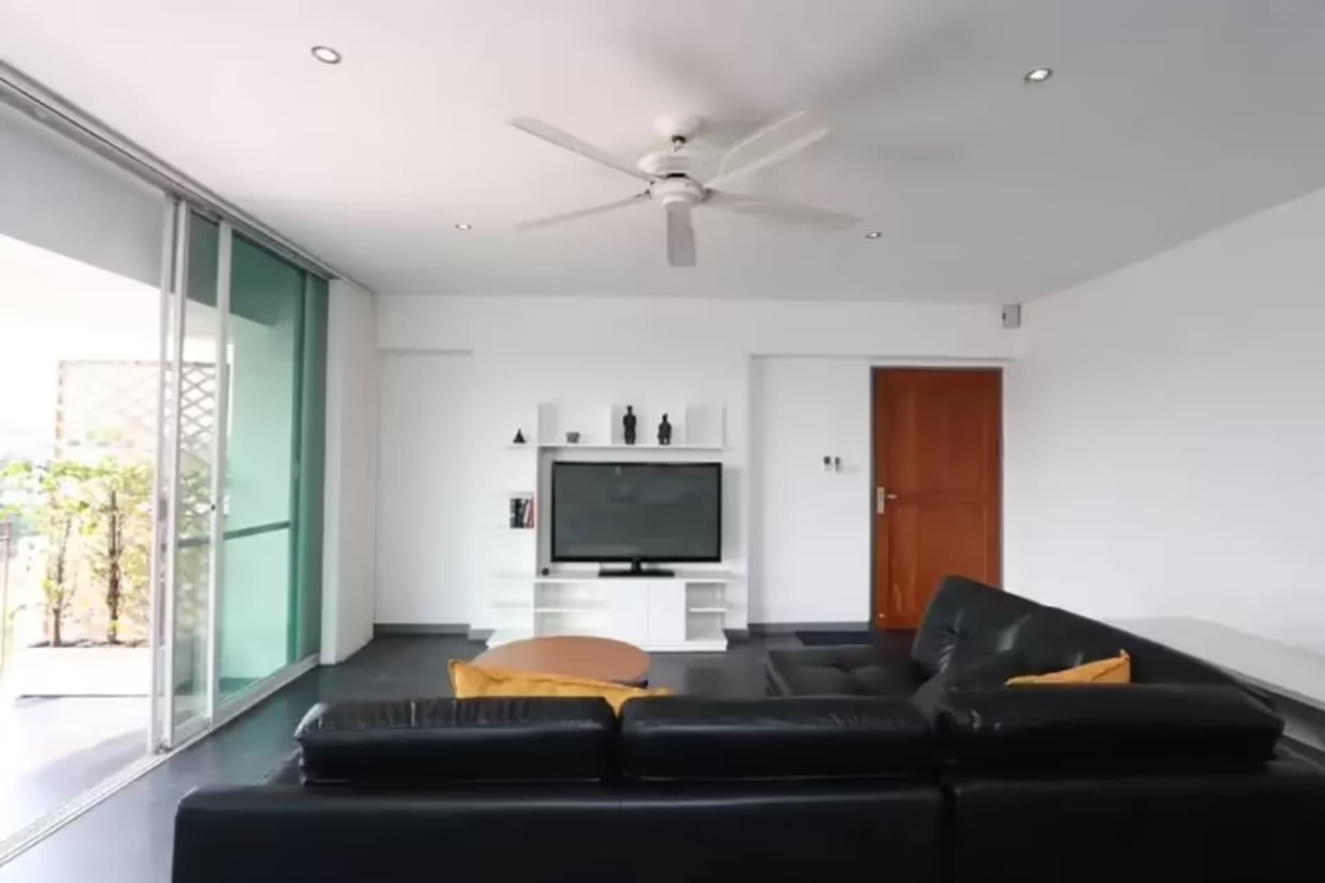 1 Bedroom Condo - Image 2