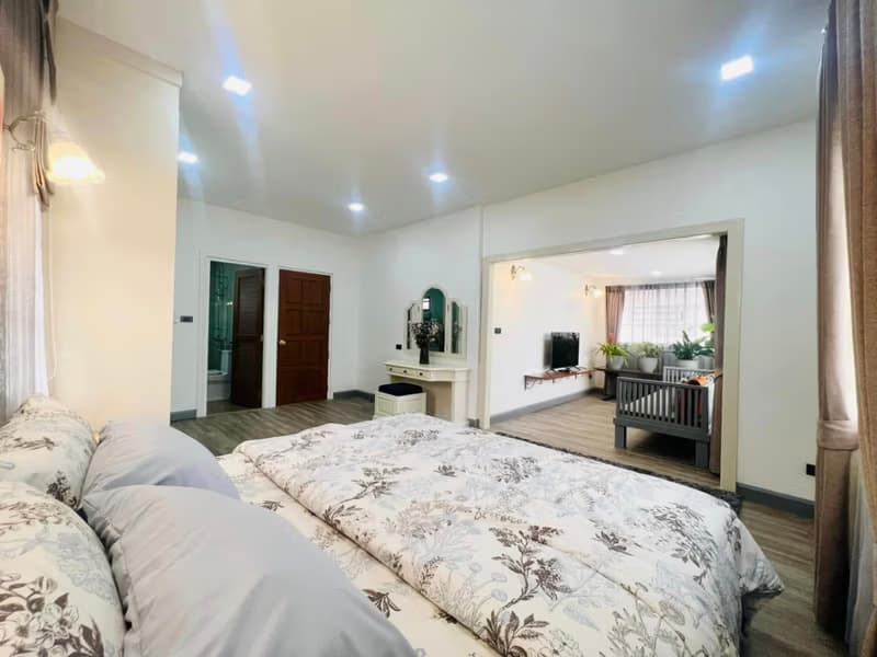 5 Bed House for Rent and Sale in Mueang Chiang Mai