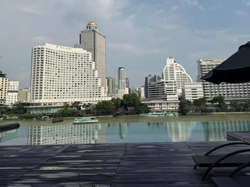 4 Bed Condo for Rent in Khlong San