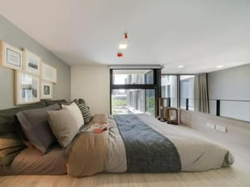 1 Bed Condo for Rent and Sale  Near Phra Ram 9 MRT