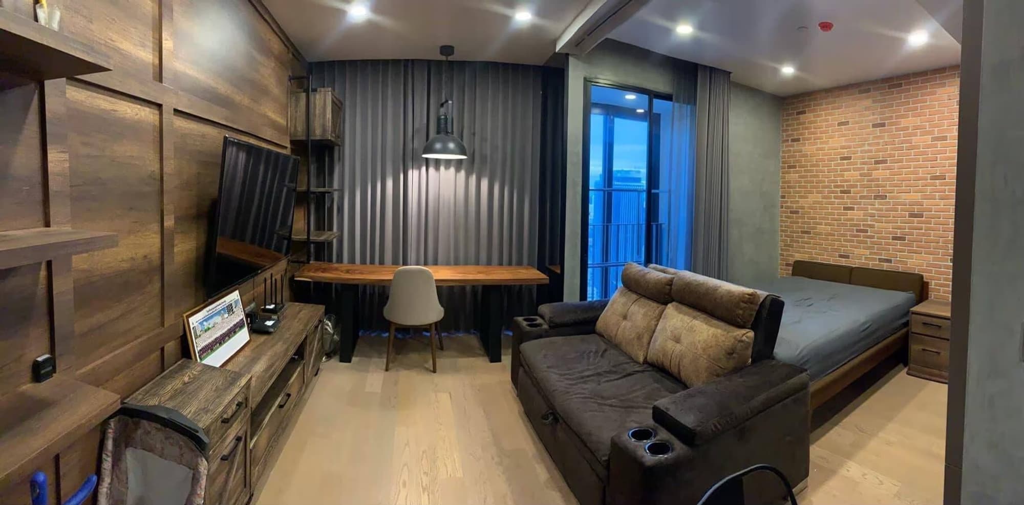 Studio Condo for Rent in Bang Rak - Image 3