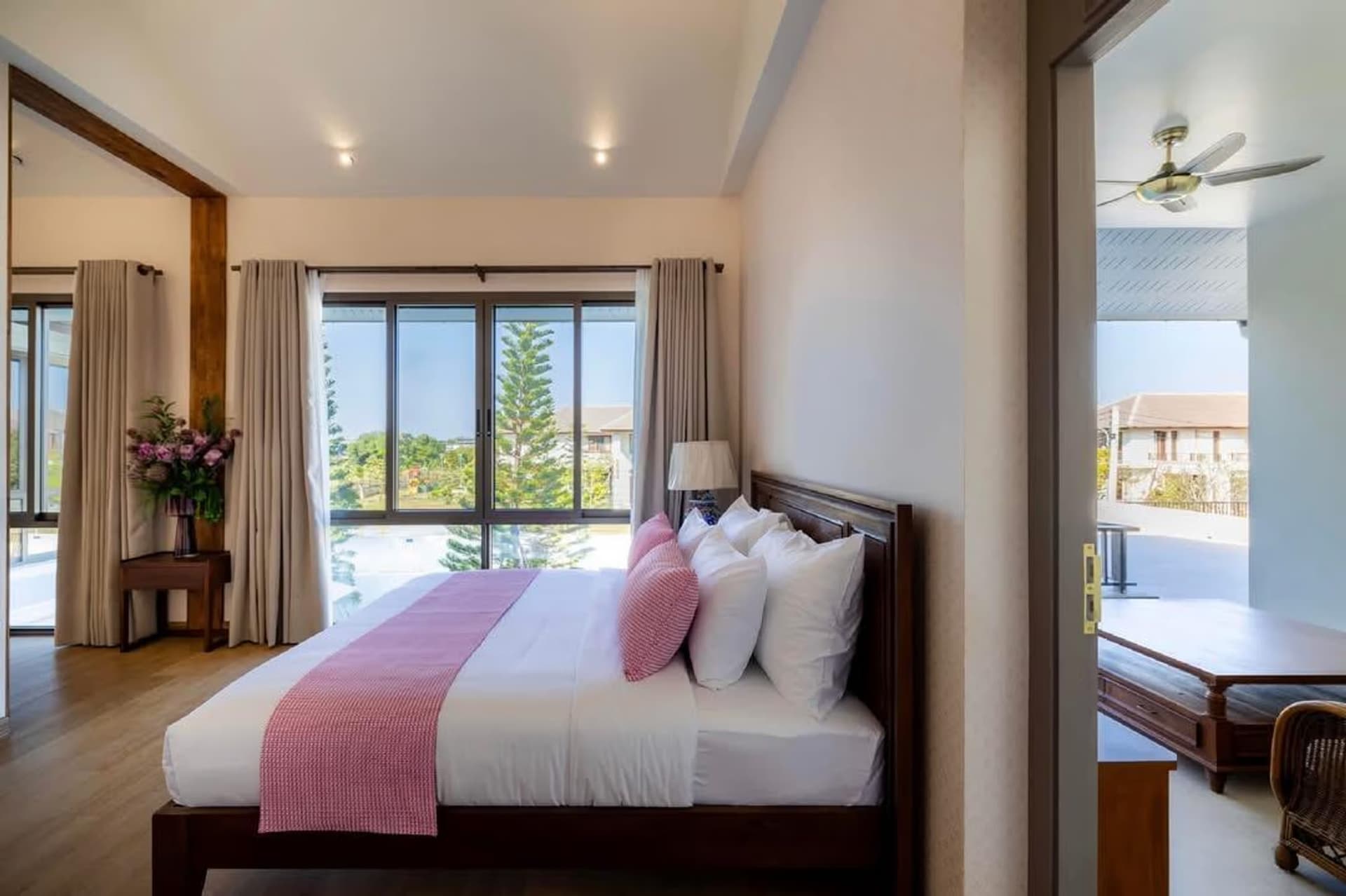 5 Bed House for Sale in Saraphi District - Image 24