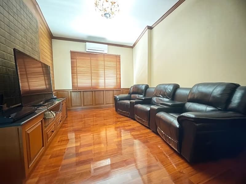 4 Bed House for Rent in Hang Dong