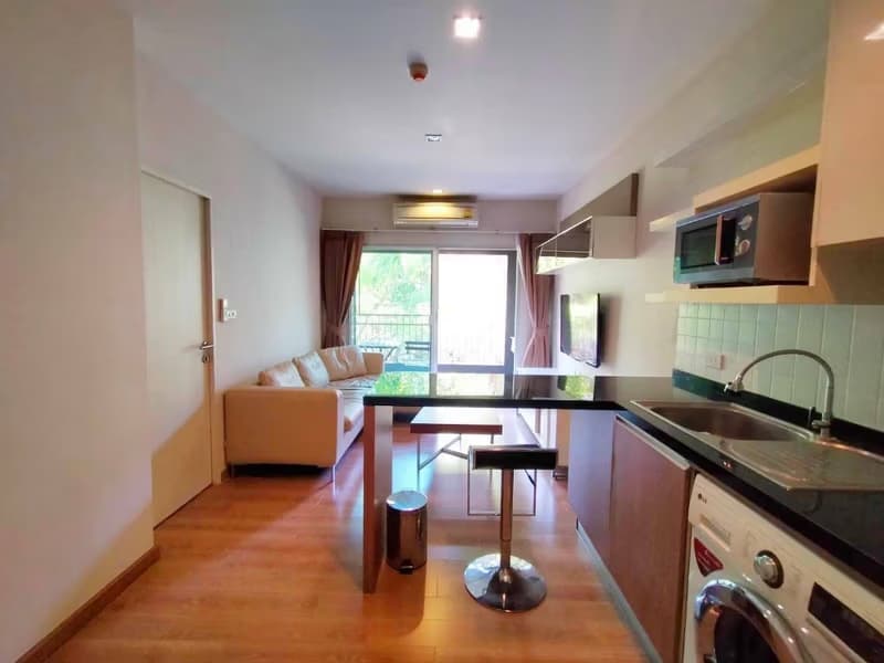 1 Bed Condo for Sale in Khlong Toei