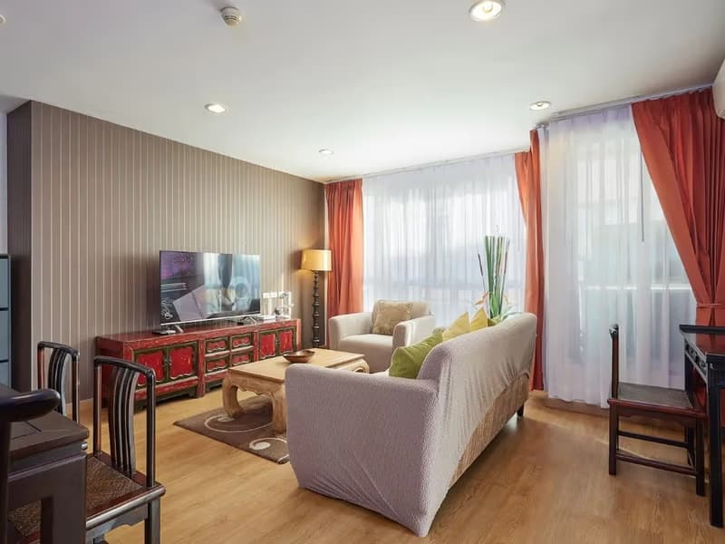 2 Bed Condo for Rent and Sale in Khlong Toei