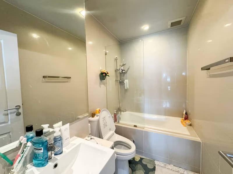 1 Bed Condo for Rent and Sale in Khlong Toei
