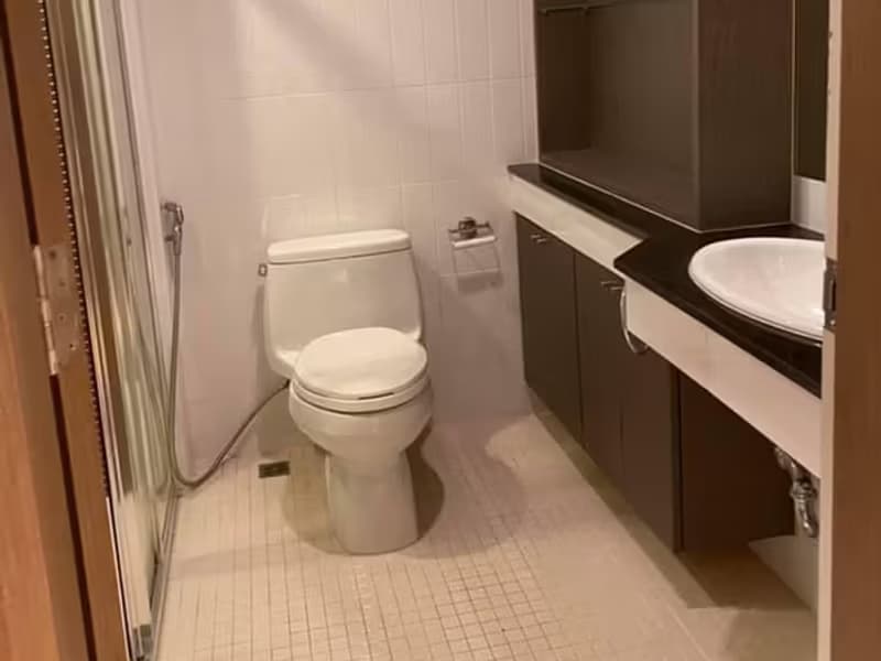 1 Bedroom Condo