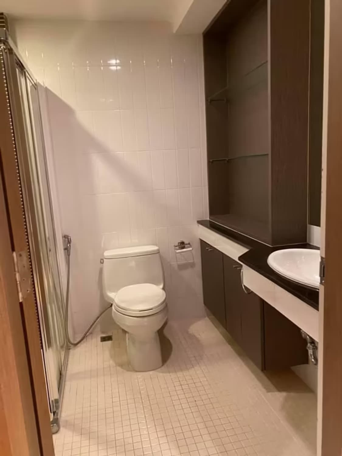 1 Bedroom Condo - Image 4