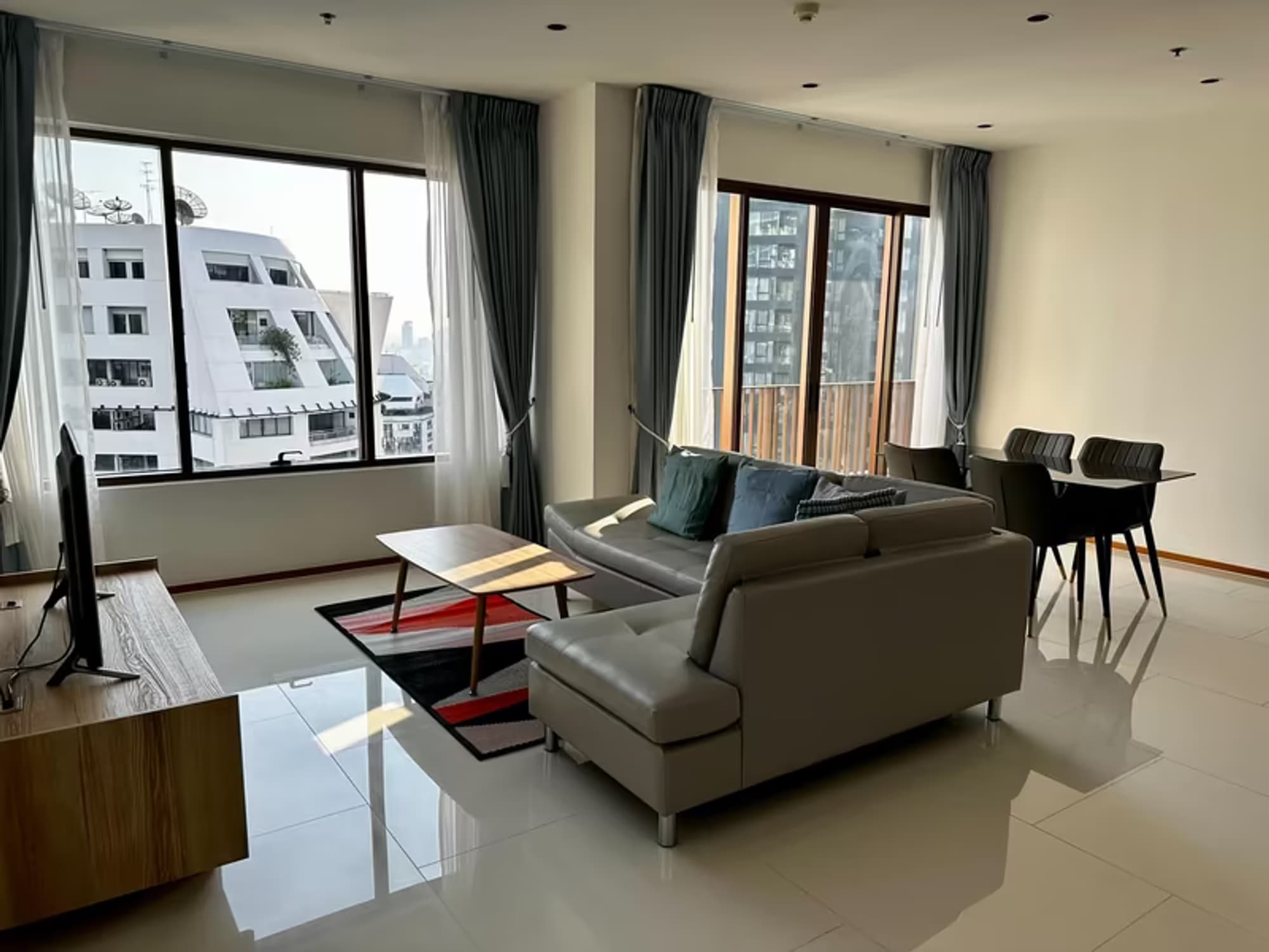 2 Bedroom Condo - Image 1