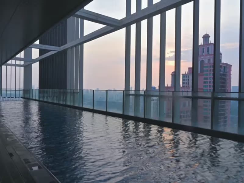 1 Bedroom Condo