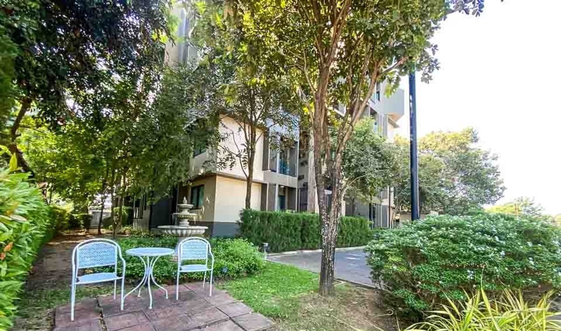 2 Bedroom Condo - Image 16