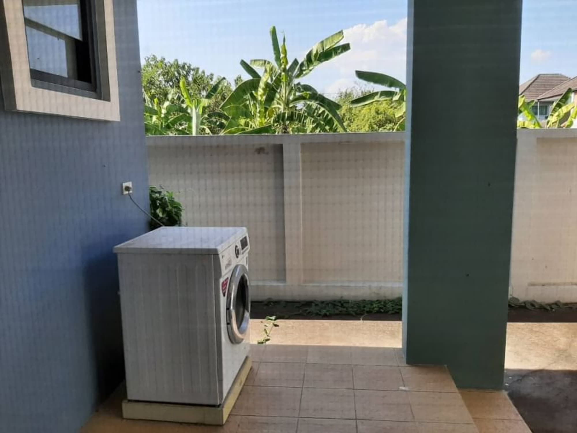3 Bed House for Rent in Mueang Chiang Mai - Image 9