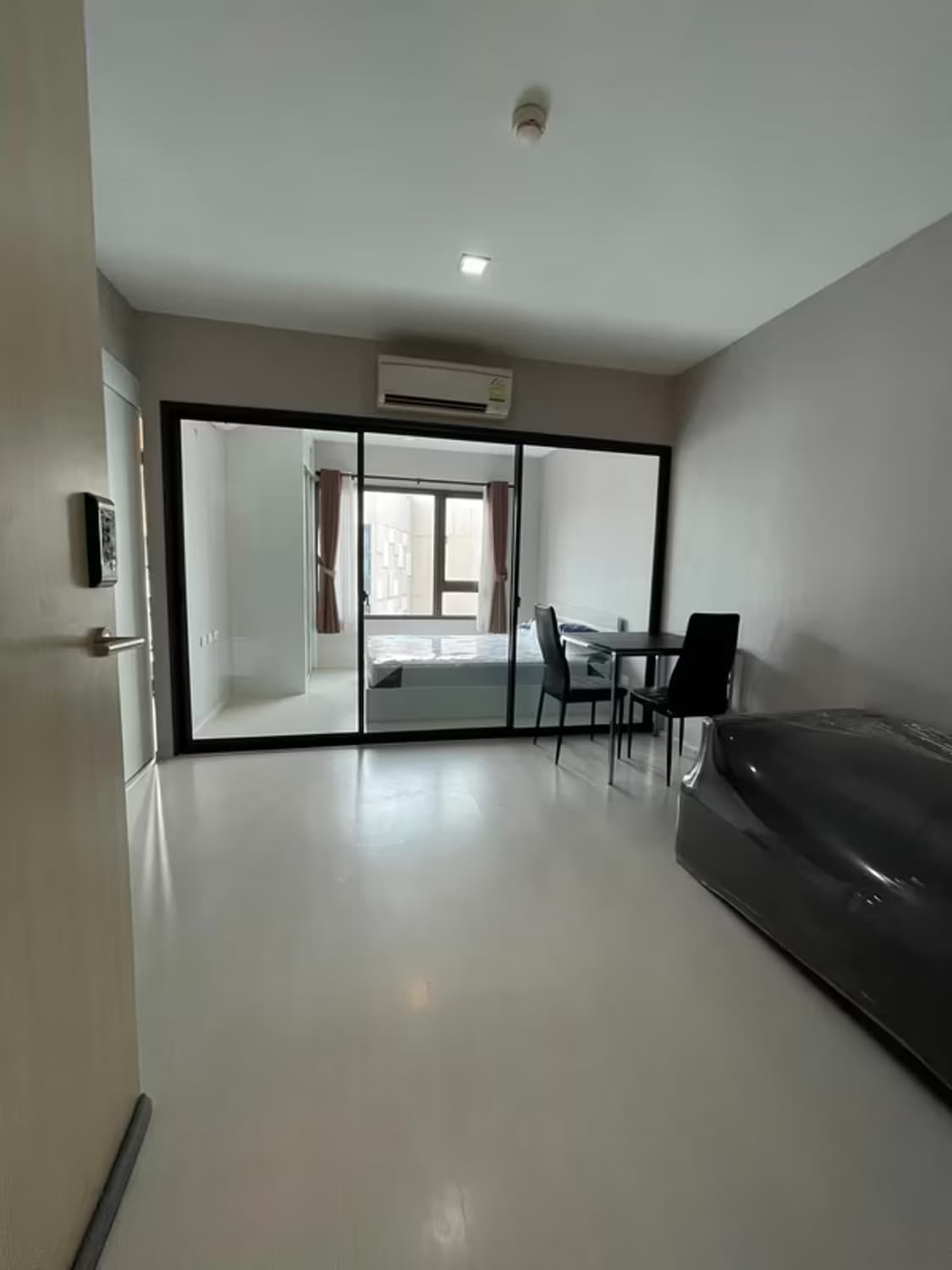 Condolette Pixel Sathorn - Image 4