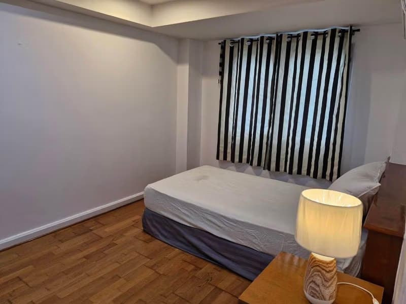 1 Bed Condo for Rent in Huai Khwang