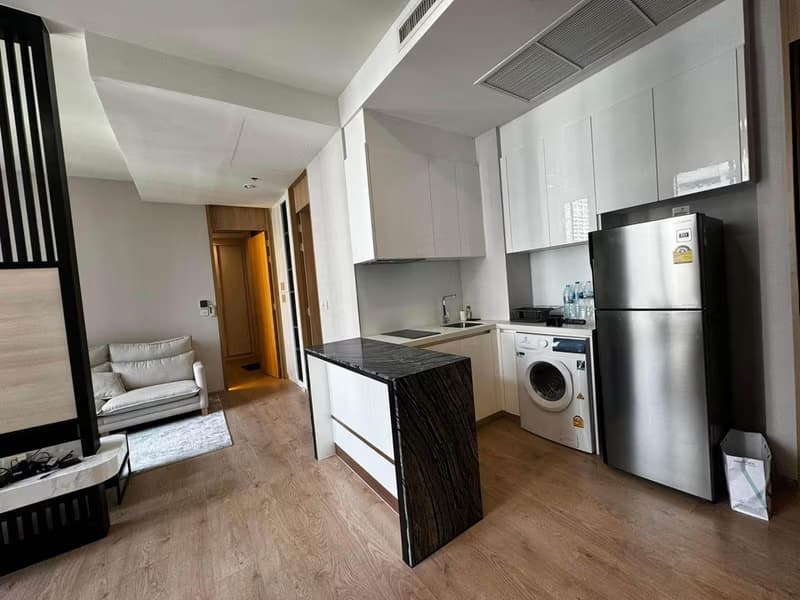1 Bed Condo for Rent  Near Nana BTS
