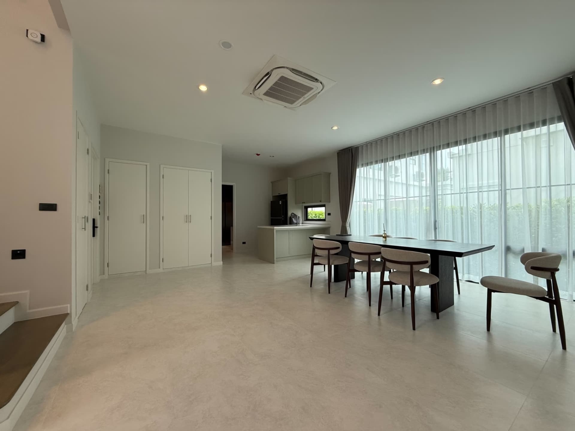 4 Bed House for Rent and Sale in Bang Phli - Image 22