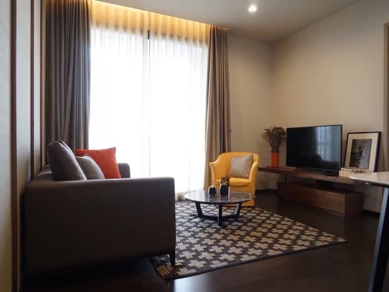 2 Bed Condo for Rent in Watthana