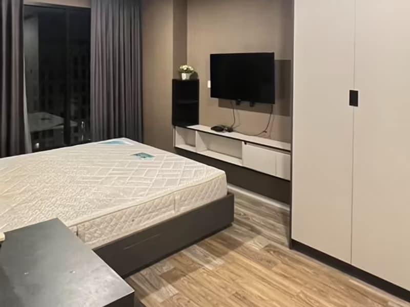 2 Bedroom Condo