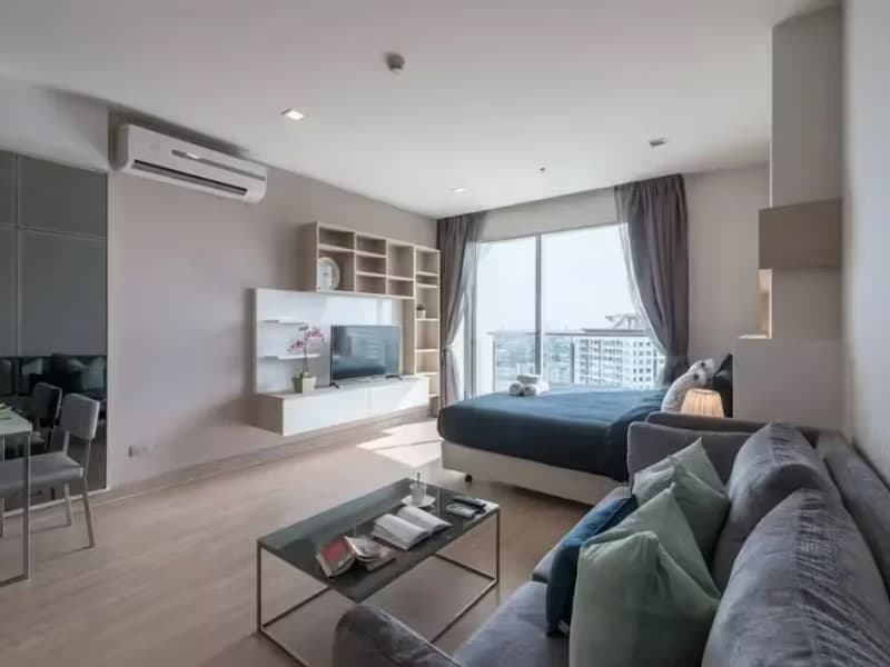 Studio for Rent in Watthana