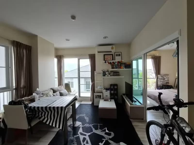 1 Bedroom Condo