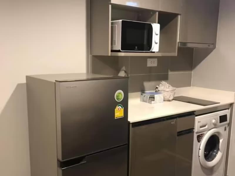 Ideo Mobi Sukhumvit 40