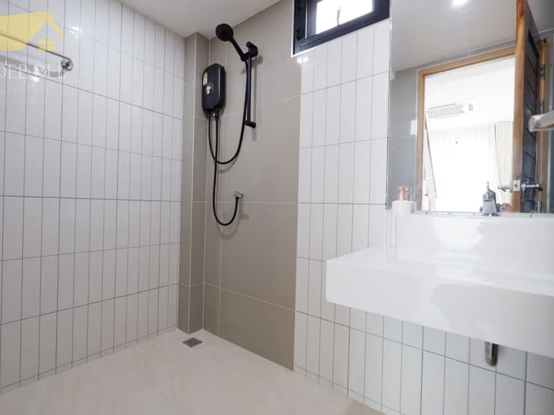 3 Bed House for Rent in Hang Dong District